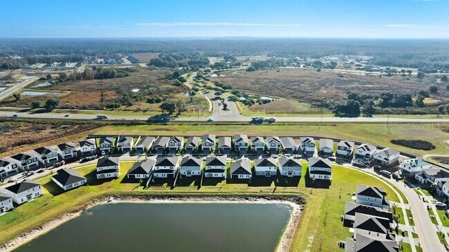 Building Photo - 36920 Sagemoor Dr