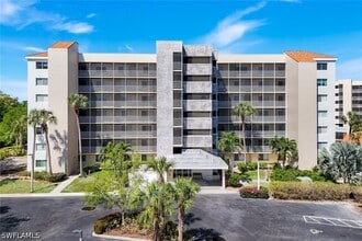 Building Photo - 15161 Cedarwood Ln