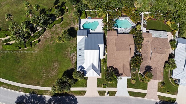 Building Photo - 101 Sand Pine Dr