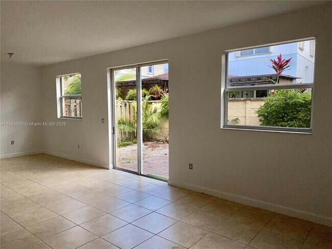 Foto del edificio - 11289 NW 44th Terrace