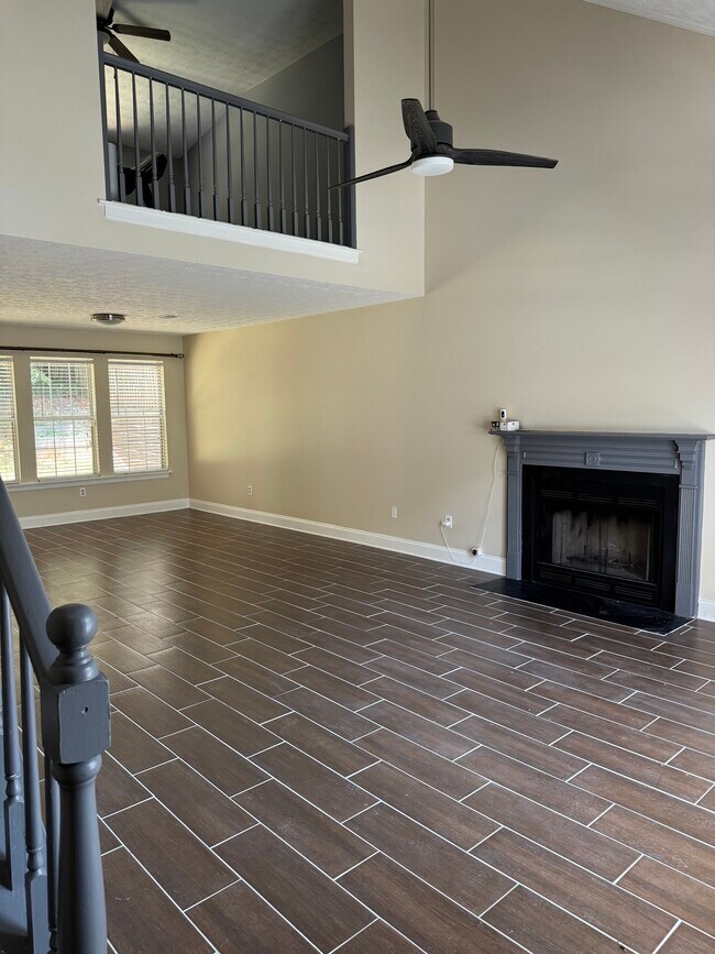 Foto del edificio - 3565 Park Bluff Ln NW
