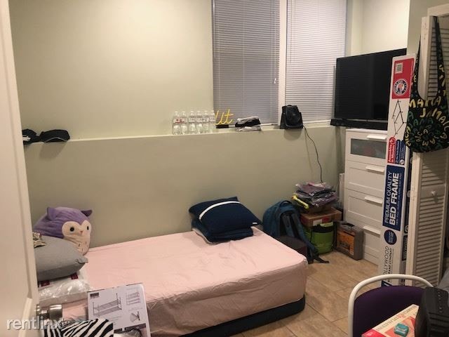 Foto del edificio - 299 Dudley St