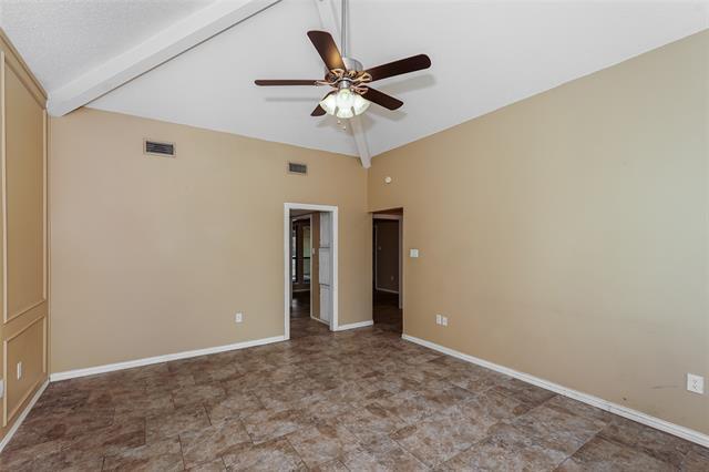 Foto del edificio - 700 Sunrise Ct