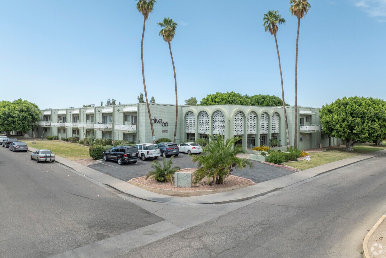 Primary Photo - Concord  Apartments