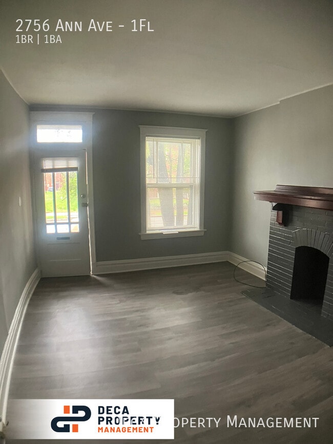 Building Photo - 1 Bedroom Apartment