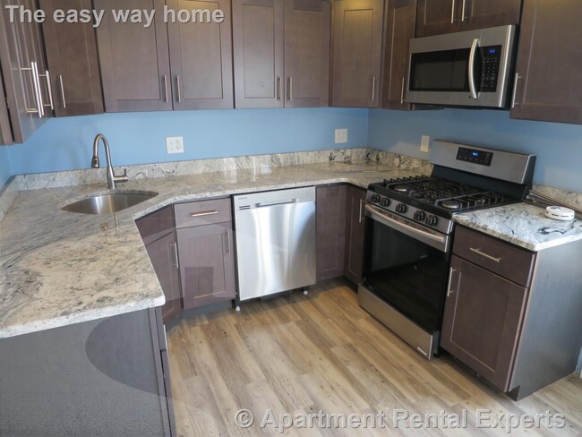 Building Photo - 286 Highland Ave