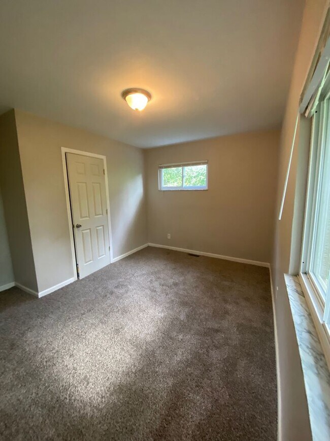 Foto del edificio - 3-Bed Ranch