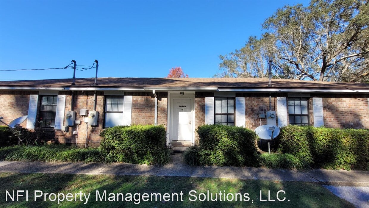 2 br, 1 bath House 10844 W Hwy 98 House Rental in Pensacola, FL