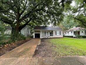 Building Photo - 4309 Clingman Dr