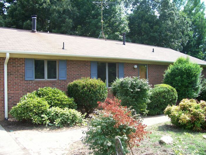 Foto principal - Lovely Brick Home in Country Setting