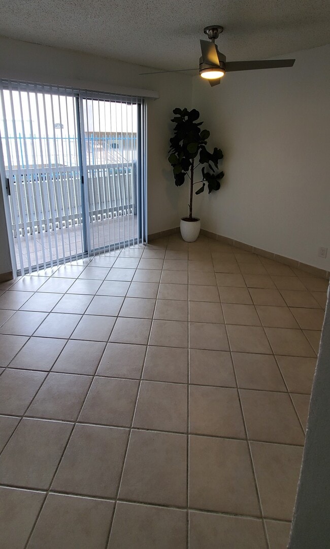 Dining room - Torrance Terrace