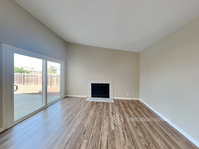 Building Photo - 1027 Whistler Dr