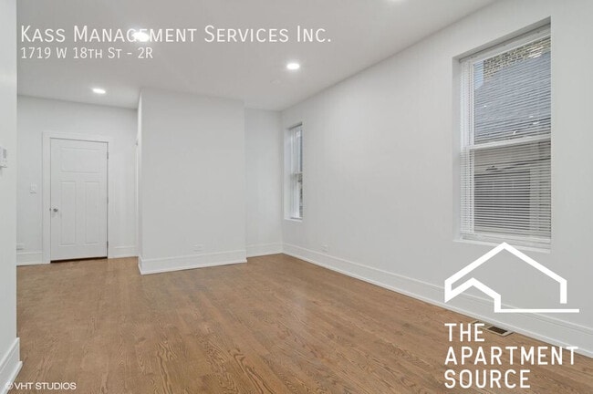 Foto del edificio - 1719 W 18th St