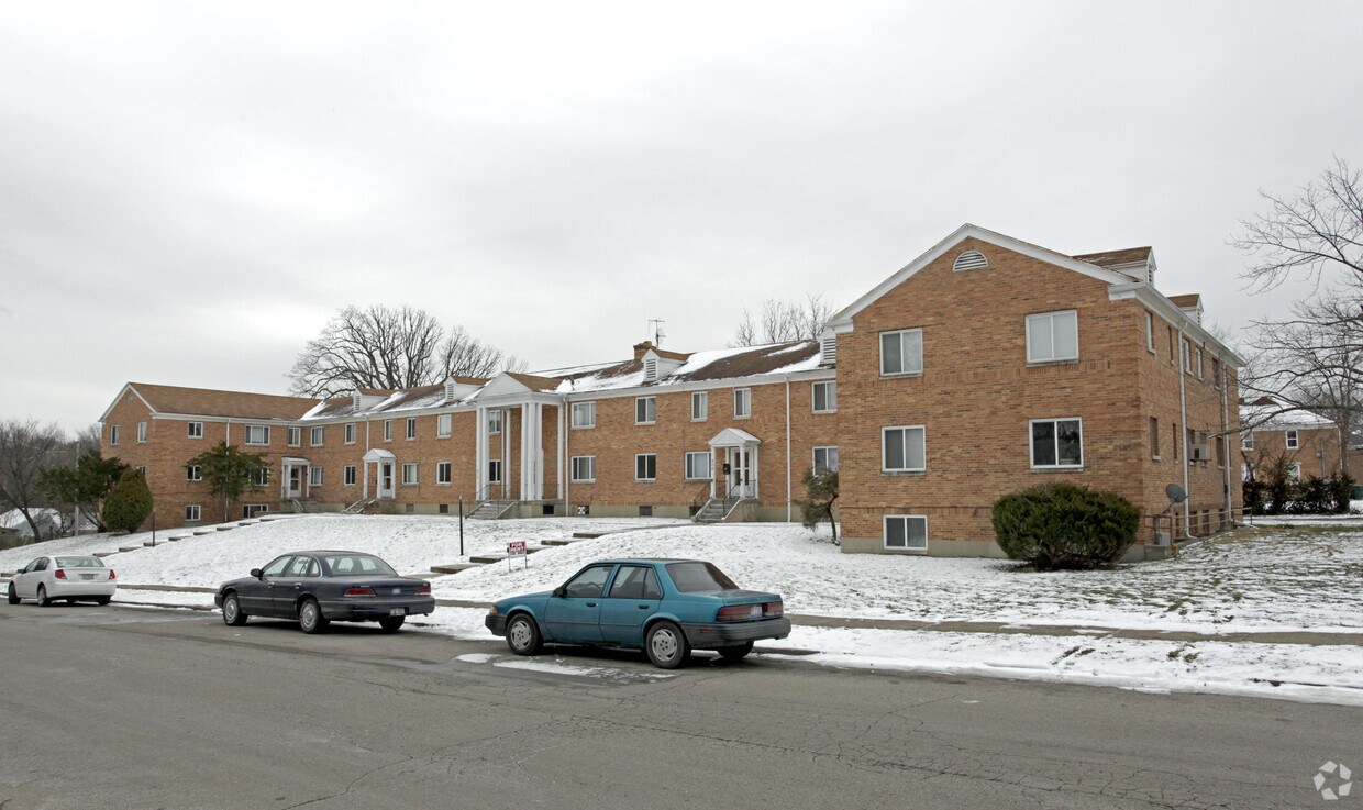 Foto principal - Riverside Plaza Apartments