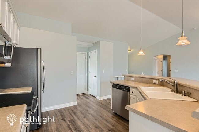 Building Photo - 4628 West Seminole Circle S, Riverton, UT,...