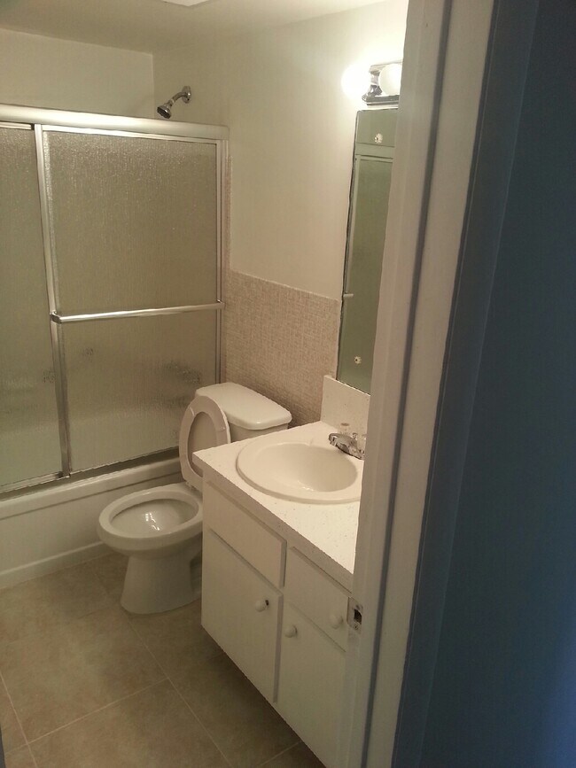 16701 NE 14th Ave, Miami, FL 33162 House Rental in Miami, FL