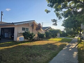 Building Photo - 1584 W Crone Ave
