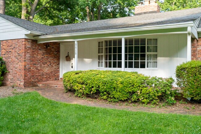 Building Photo - 3515 Wilson St