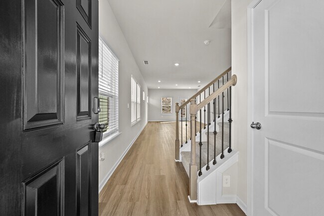 Foto del edificio - 2327 Whitworth St