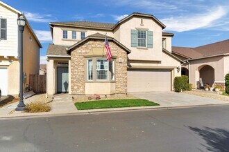 Building Photo - 5629 N Citrus Ln