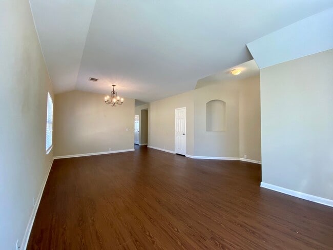 Building Photo - Wonderful 3 Bed/2 Bath in Round Rock!