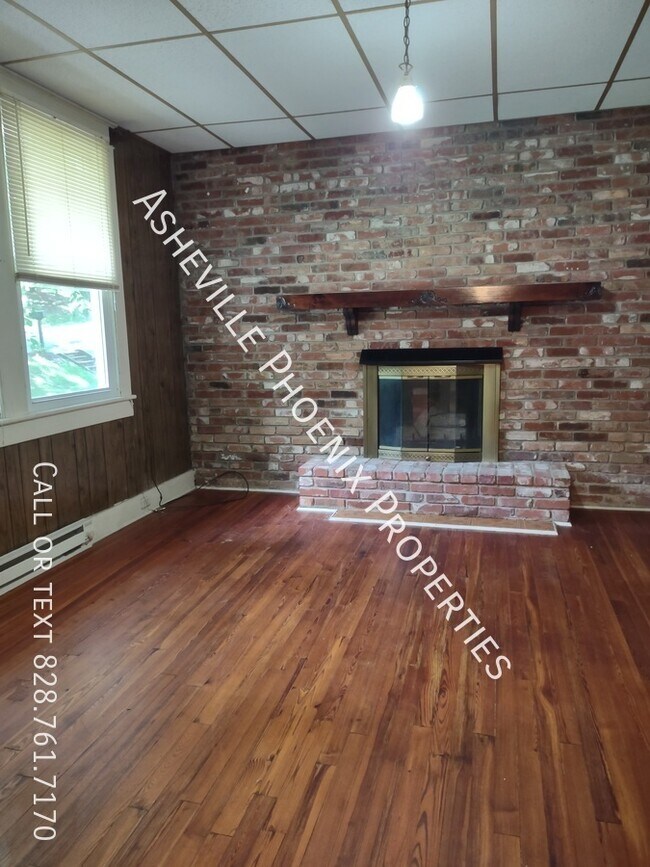 Building Photo - 13 Sayles Road, Unit A