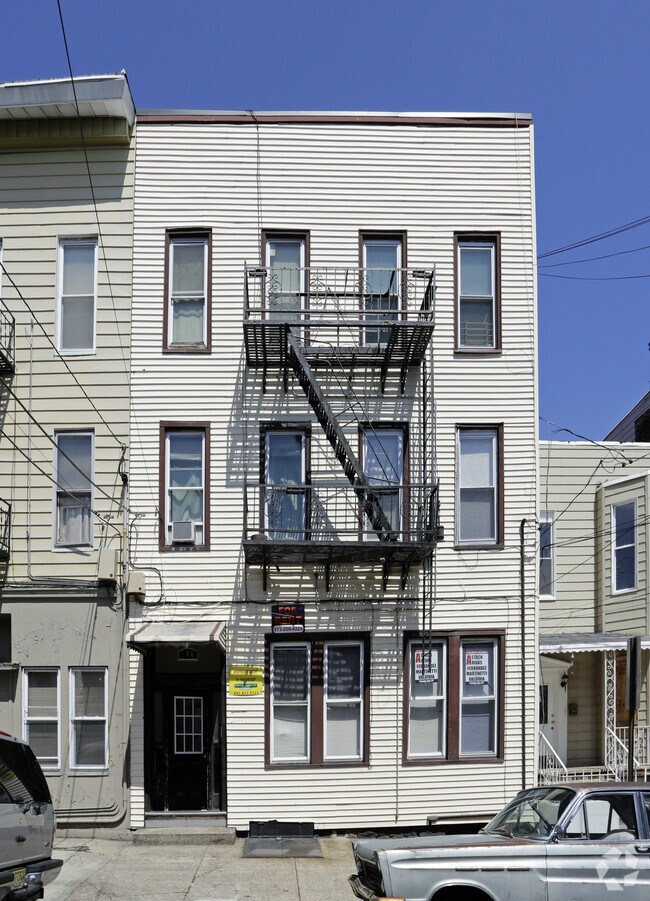 Foto del edificio - 604 11th St