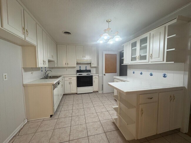 Foto del edificio - 3329 Roxana Rd