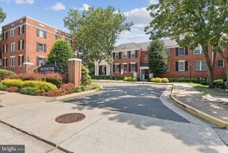 Building Photo - 610 Bashford Ln