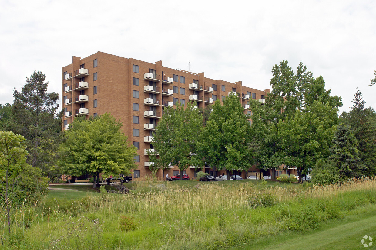 Primary Photo - Crosstown Parkway