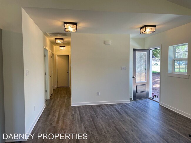 Building Photo - 3 br, 1 bath House - 3004 Lower Hill Road