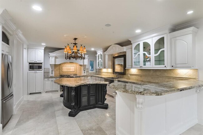 Foto del edificio - 15 W Shady Ln