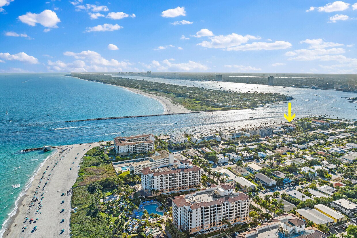 Primary Photo - 224 Inlet Way
