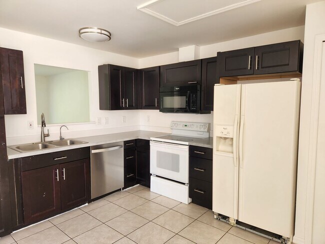Foto del edificio - LO 4770-4772 Jordan Ave S