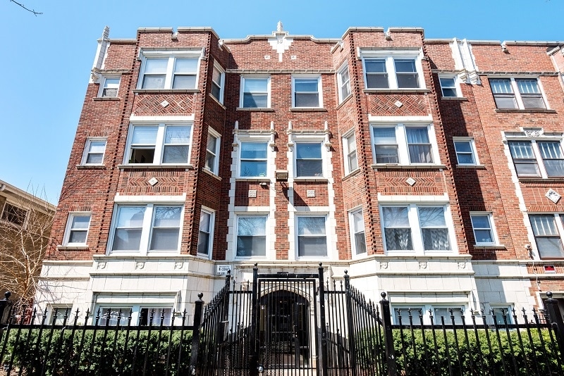 Primary Photo - 6956 N Ashland Blvd