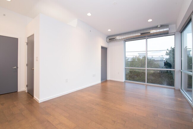 Foto del edificio - 1444 N 7th St