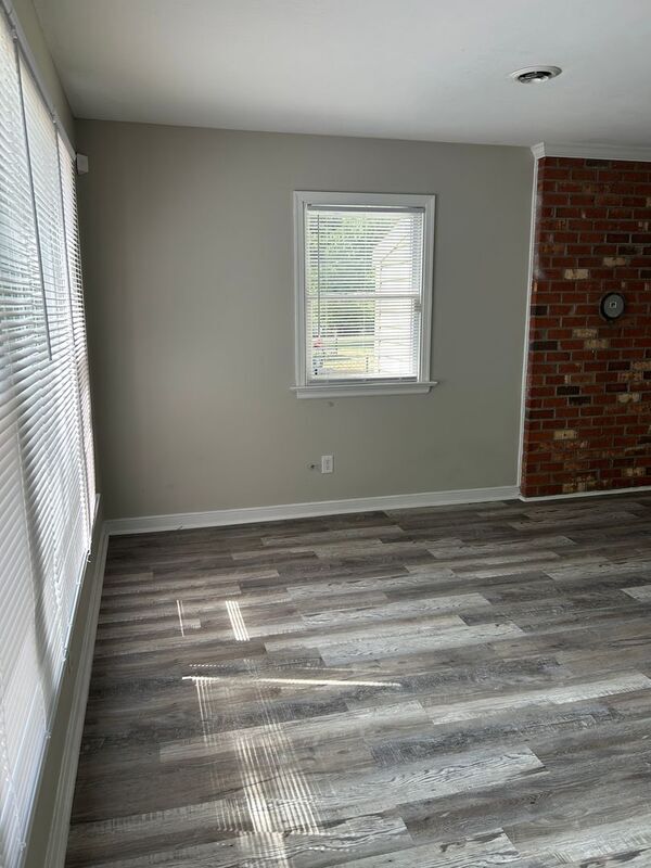 Building Photo - 6116 Overland Dr