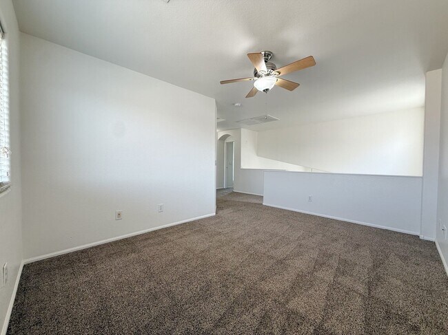 Building Photo - 4802 W Fawn Dr