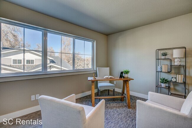 Foto del edificio - 4 br, 3.5 bath House - 910 Hillpond