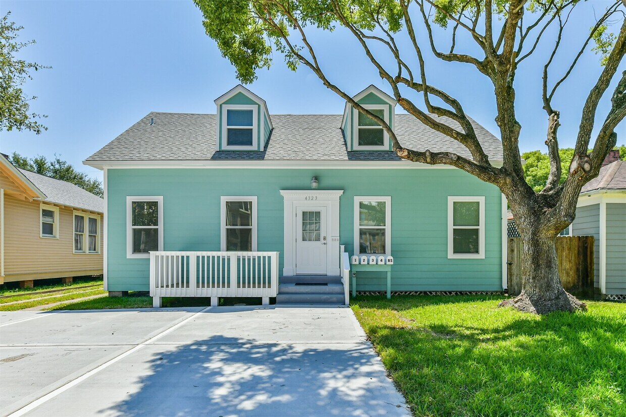 Foto principal - 4323 Ursuline St