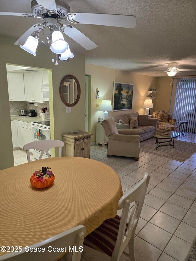 Building Photo - 2700 N Hwy A1A