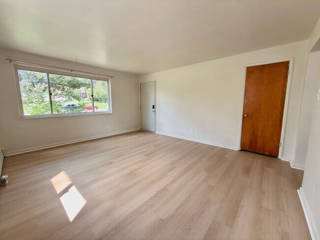 Foto del edificio - 230 S Wayne Ave