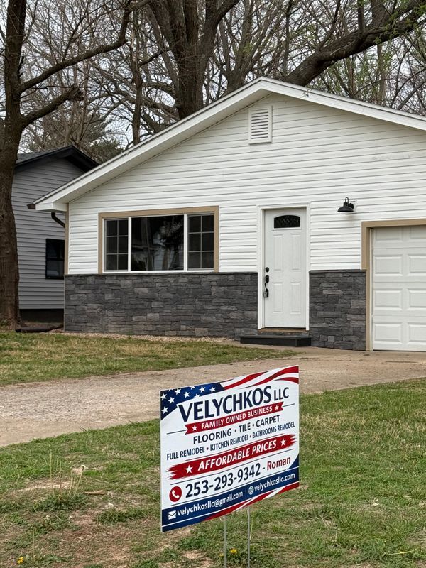 Foto del edificio - 2807 E Bennett St