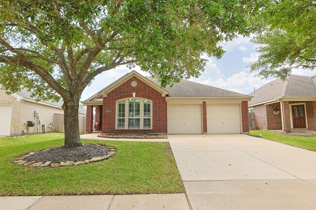 Building Photo - 14211 Pinefrost Ln