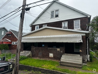 Building Photo - 935 High St