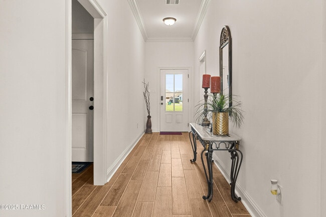 Foto del edificio - 120 Sugar Crest Dr