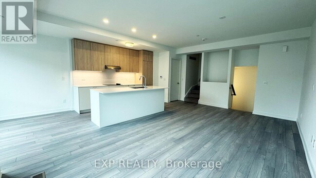 Building Photo - 6-206 Red Squirrel Ln.