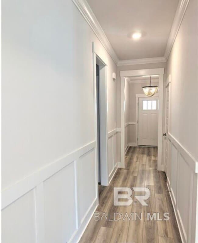 Building Photo - 378 Wickman Ave