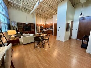 Building Photo - 1503 Central Ave NW