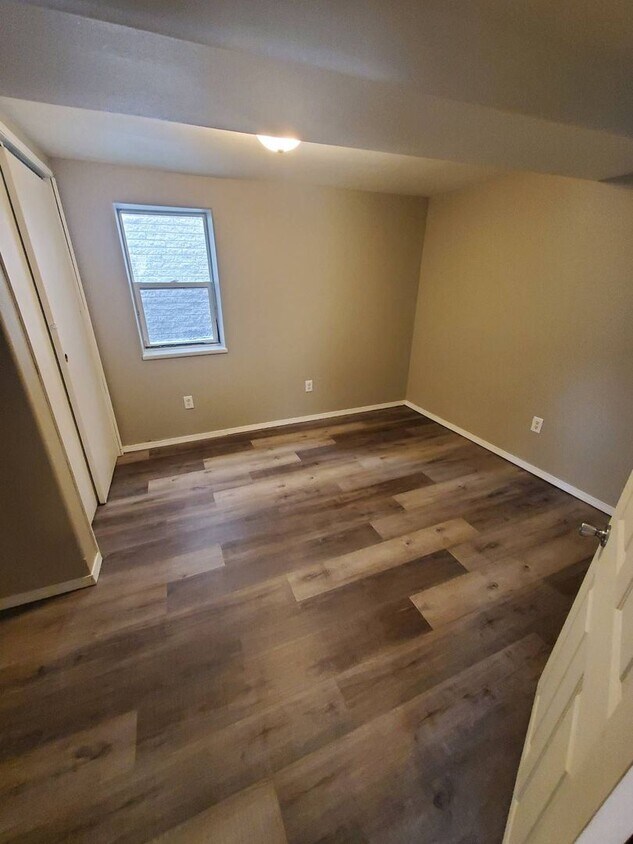 Foto principal - 2512 S 7th St. (Duplex)